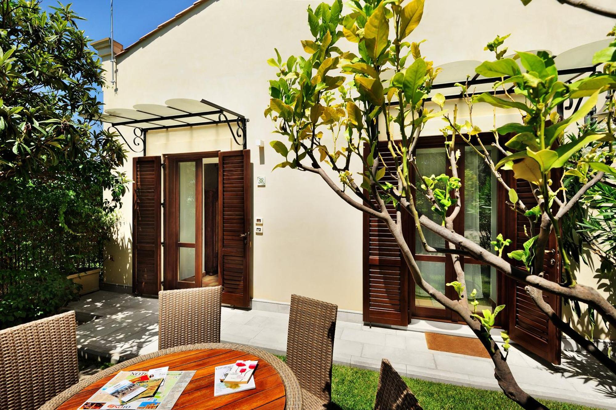 Kallikoros Country Resort & Spa Noto Exterior foto